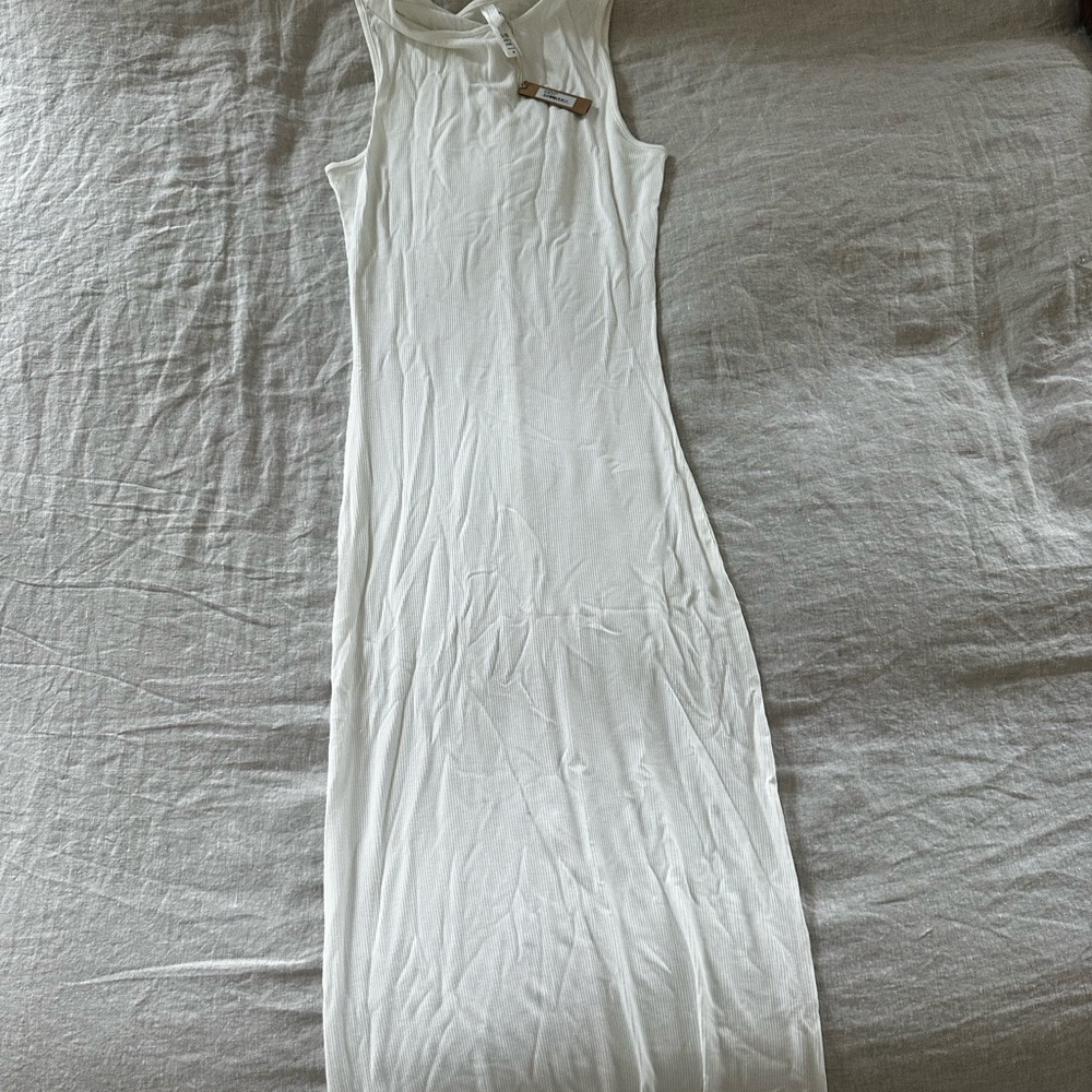 SKIMS MARBLE White Sleeveless Maxi Dress